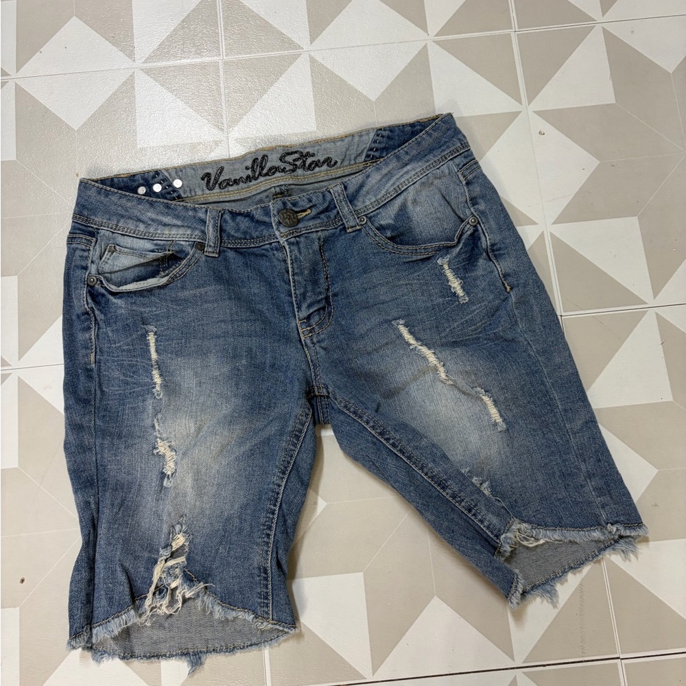 Vanilla Star Women's Distressed Jean Shorts - Blue